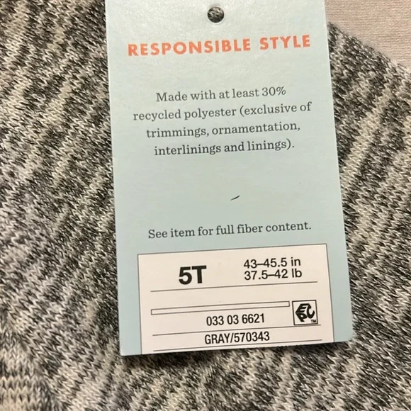 New Cat & Jack Size 5 LS round neck pullover shirt.  Super soft. Black and white - Picture 4 of 6